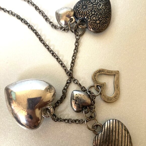 Lot of 3 Aeropostale Silver Tone Heart Charms Pendant Necklace Heart preloved - Picture 5 of 8